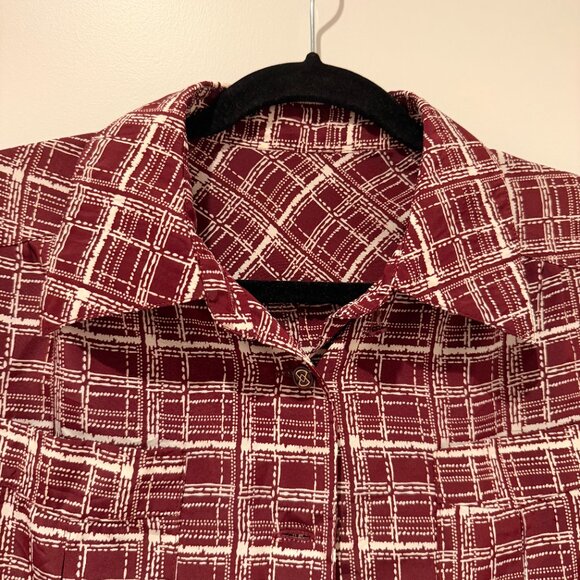 ✨ Vintage 70s Burgundy Geometric Button-Up Blouse | Retro Dagger Collar | M - Picture 3 of 6
